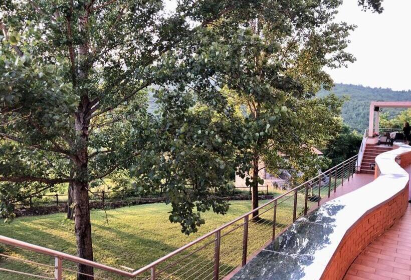 Statera Hotel Village