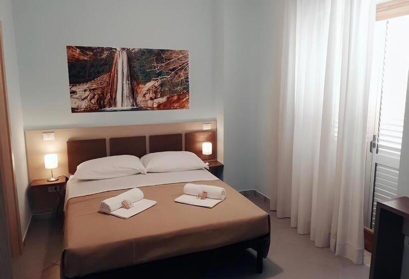 Statera Hotel Village