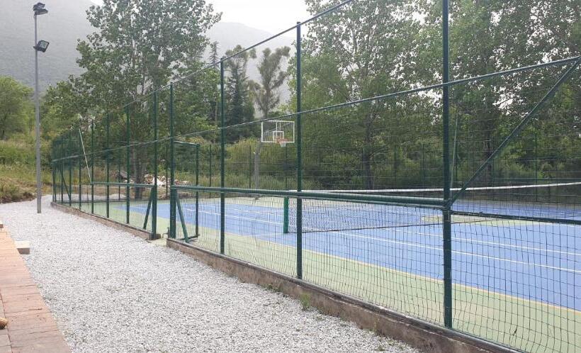 Statera Hotel Village