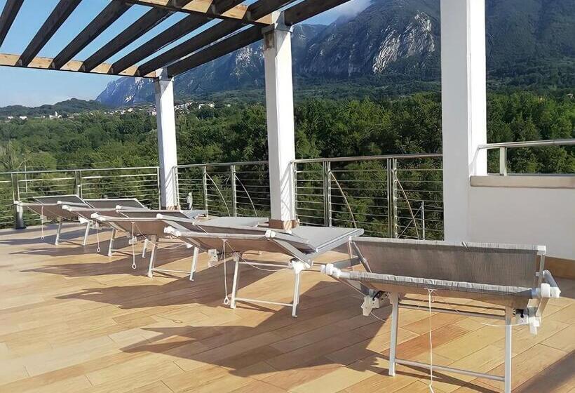 Statera Hotel Village