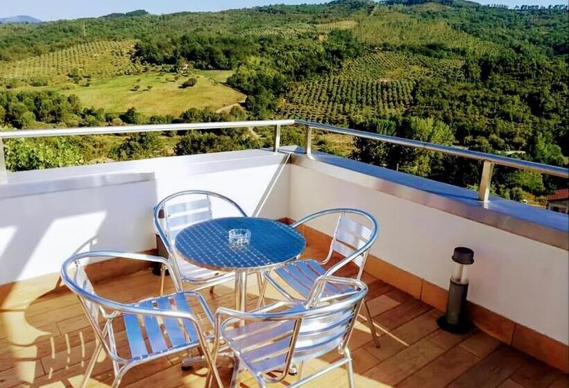 Statera Hotel Village