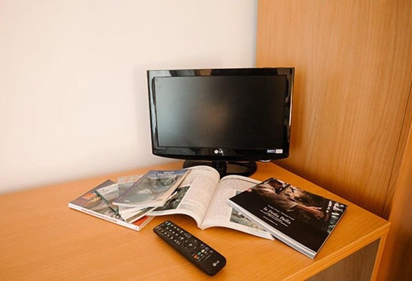 بنسيون Giardino Dei Monti