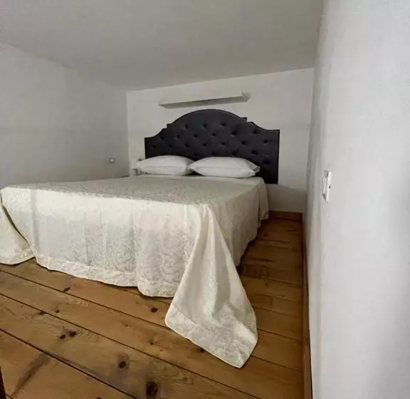 Majatalo Pantalica Rooms Affittacamere Sortino Siracusa