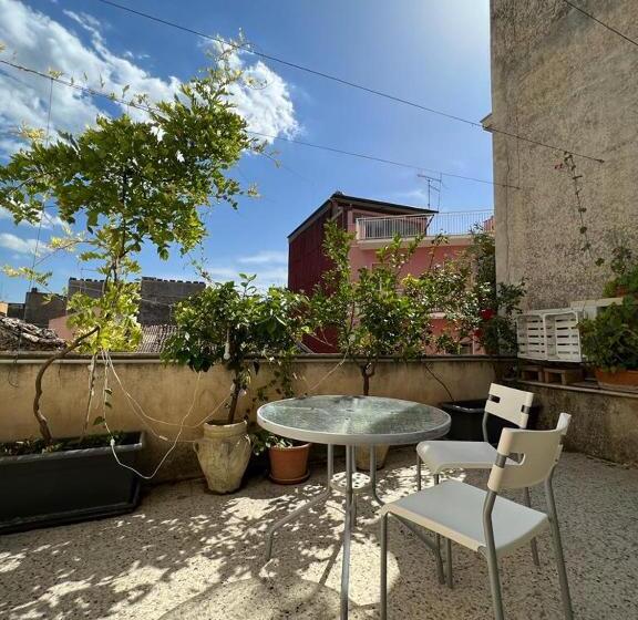 פנסיון Pantalica Rooms Affittacamere Sortino Siracusa