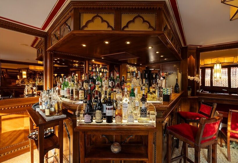 هتل Ai Mori D'Oriente