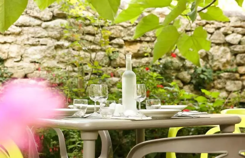 Logis Hotel Archambeau