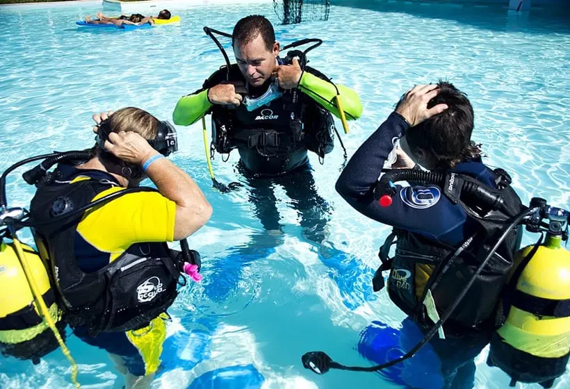 Hotelli Brisas Sierra Mar-Los Galeones