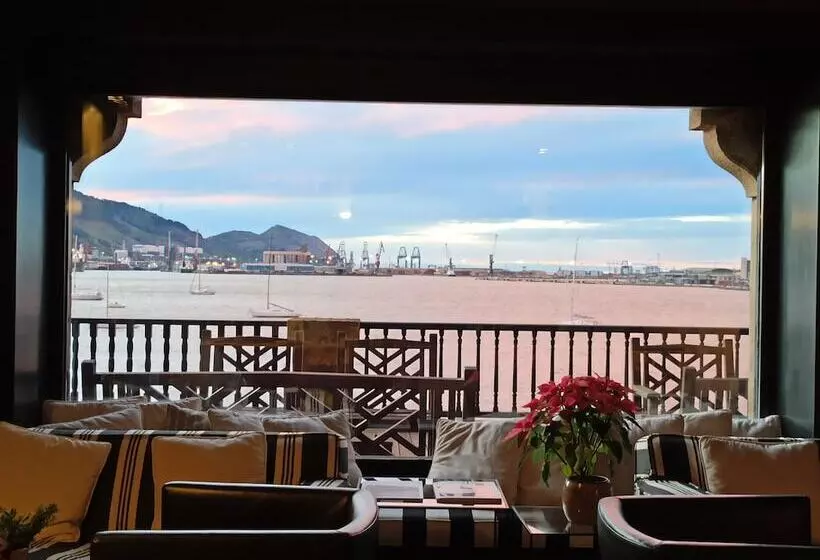 Hotel Ercilla Embarcadero