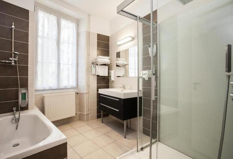 هتل Hôtel Restaurant Plaisance Piscine Couverte Et Chauffée Proche Sarlat