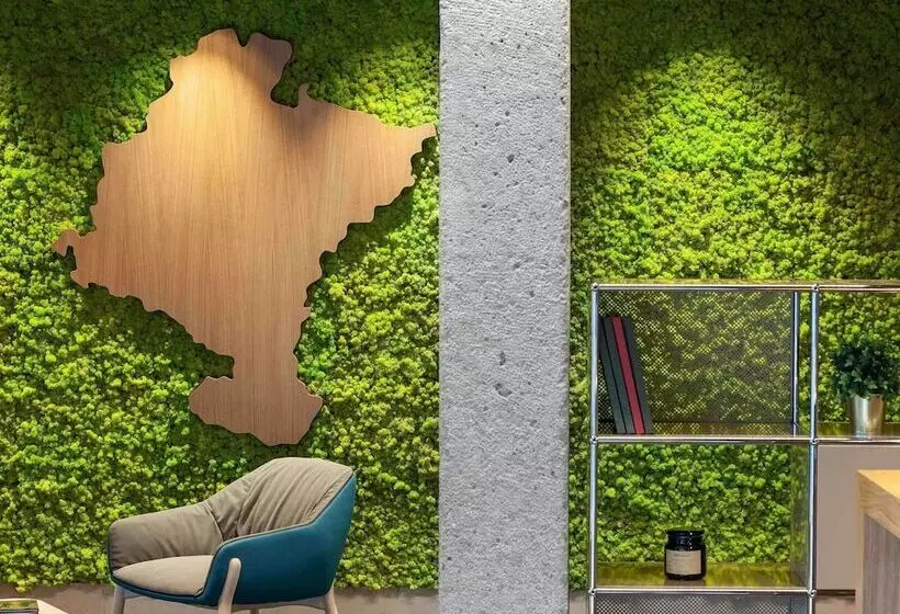 Отель Ibis Styles Pamplona Noain