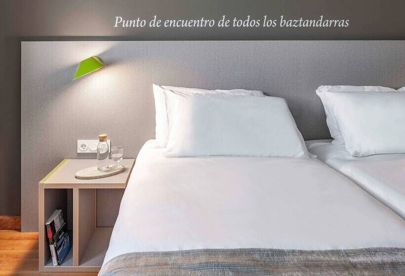 هتل Ibis Styles Pamplona Noain