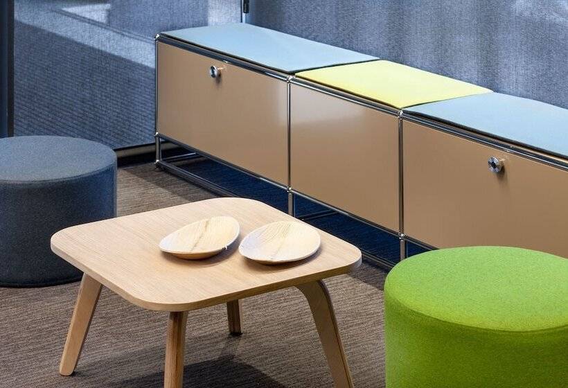 هتل Ibis Styles Pamplona Noain