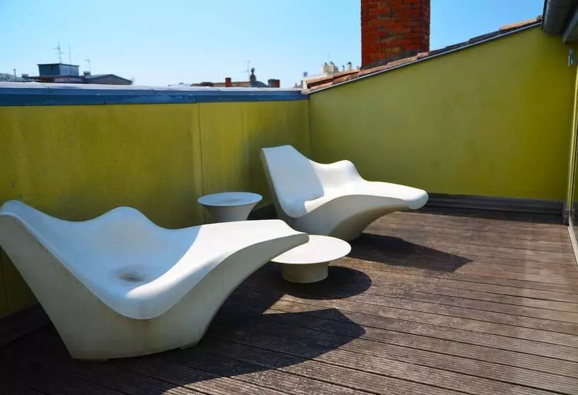 ホテル La Maison Bordeaux