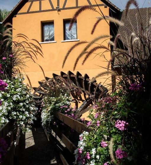 هتل Le Moulin De La Walk