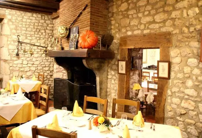 Hotel Le Relais Saint Jacques