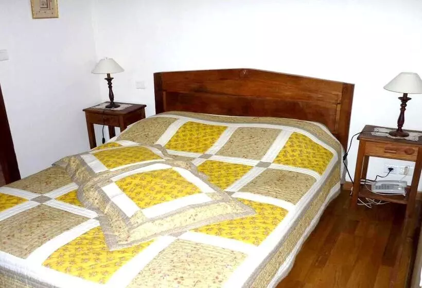 Hotel Le Relais Saint Jacques