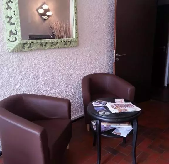 בית מלון כפרי Lor'N Hôtel