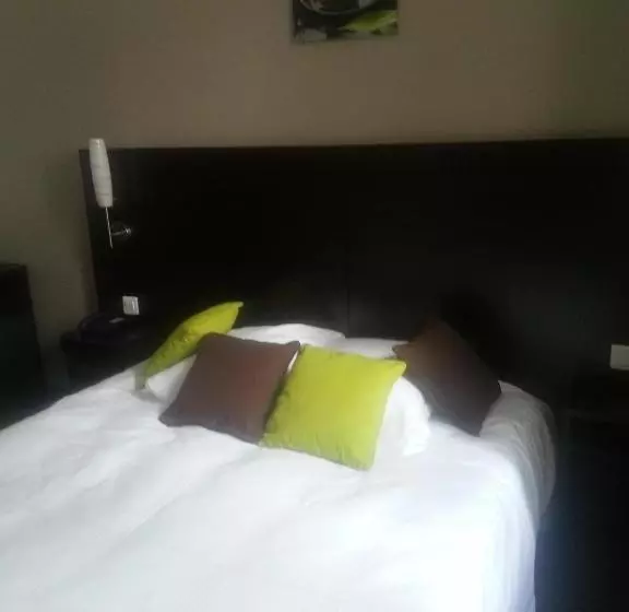 בית מלון כפרי Lor'N Hôtel