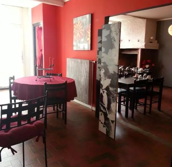 בית מלון כפרי Lor'N Hôtel