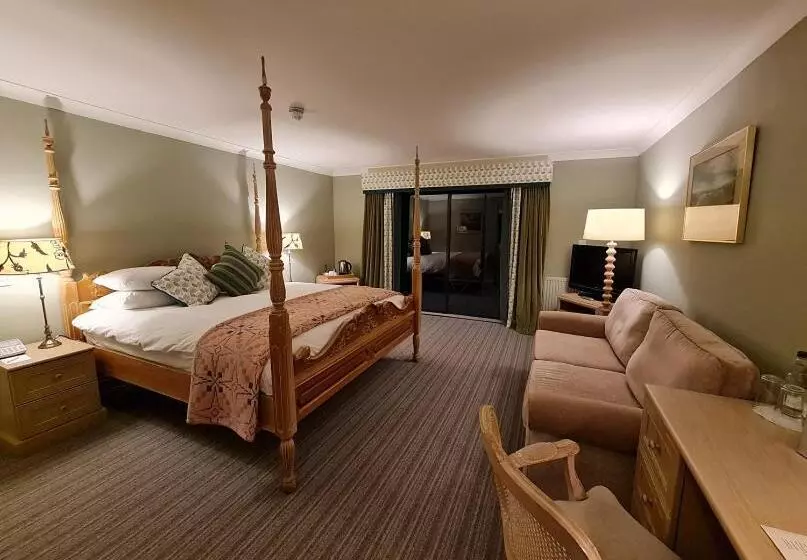 ホテル Powdermills Country House