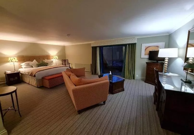 ホテル Powdermills Country House