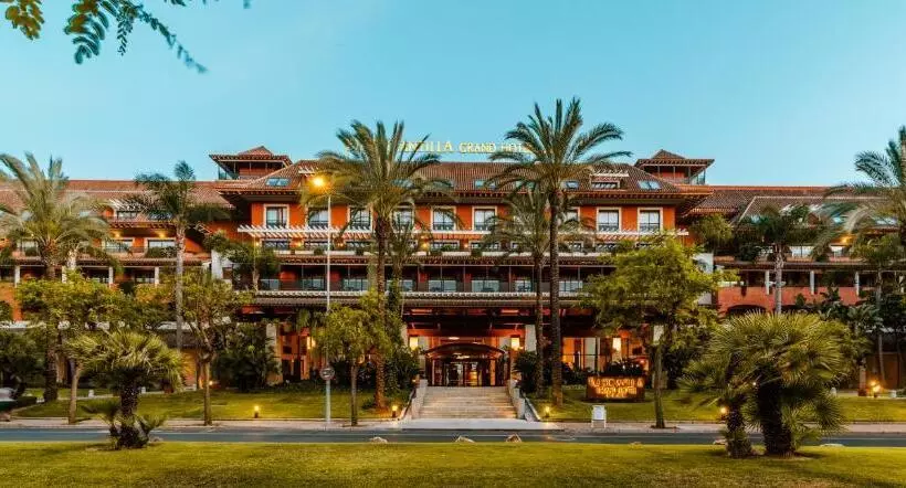 Puerto Antilla Grand Hotel