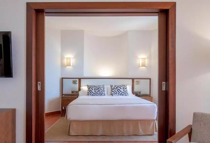 Puerto Antilla Grand Hotel