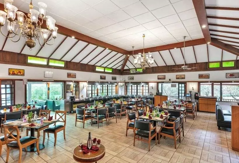 Lomakeskus Club Mahindra Mahabaleshwar Sherwood