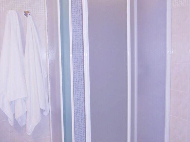 فندق ريفى Agriturismo Monte Criscione