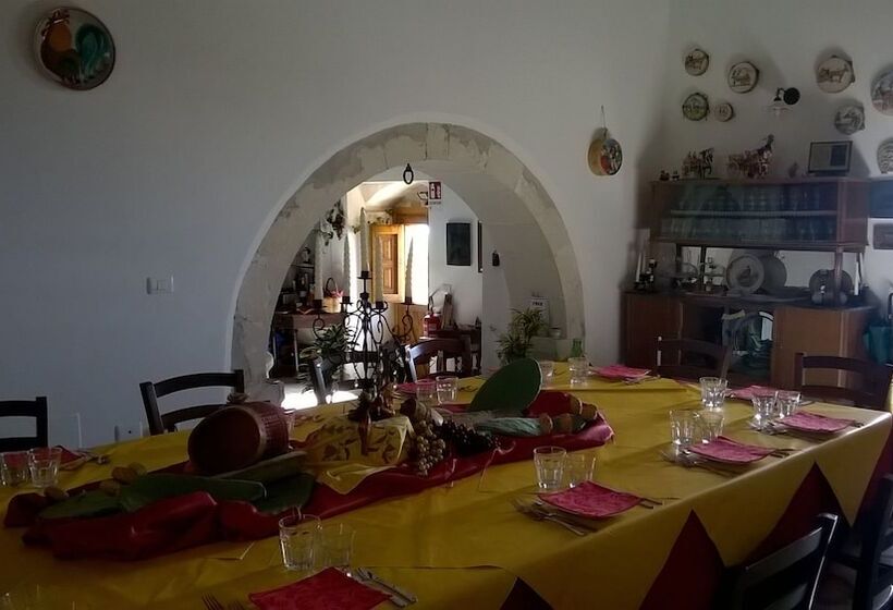 فندق ريفى Agriturismo Monte Criscione