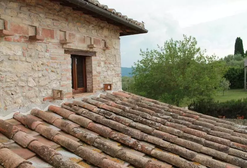 Maaseutuhotelli Agriturismo Piano Grande