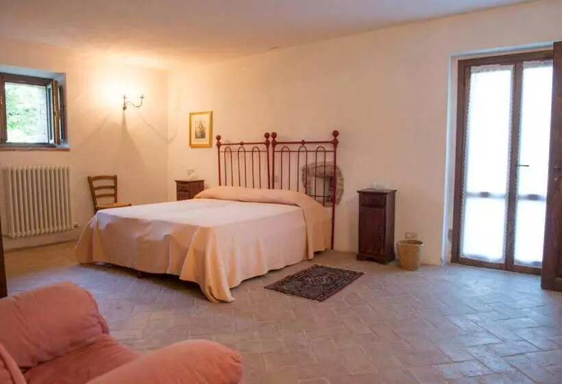 Maaseutuhotelli Agriturismo Piano Grande