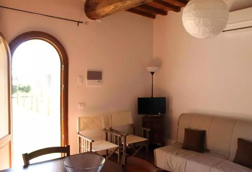 田舎風ホテル Poggio Agli Ulivi Agriturismo