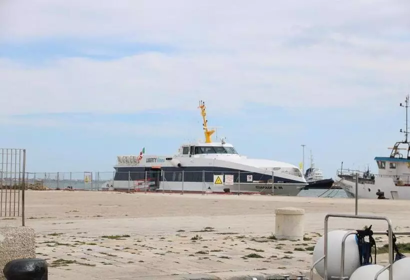 پانسیون B&b Al Porticciolo