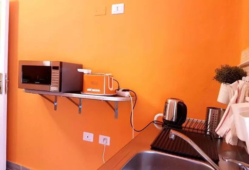 پانسیون Lcs Pisa Self Check In