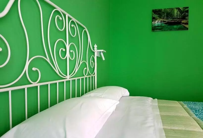 پانسیون Lcs Pisa Self Check In