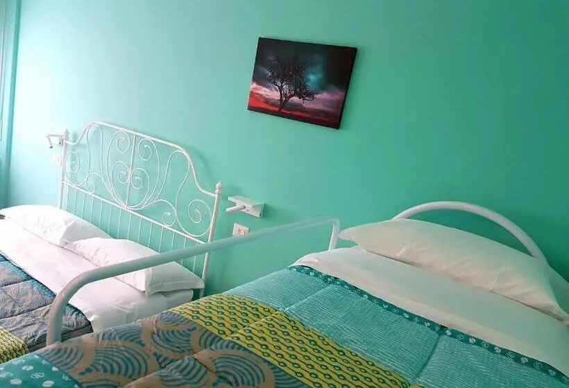 پانسیون Lcs Pisa Self Check In