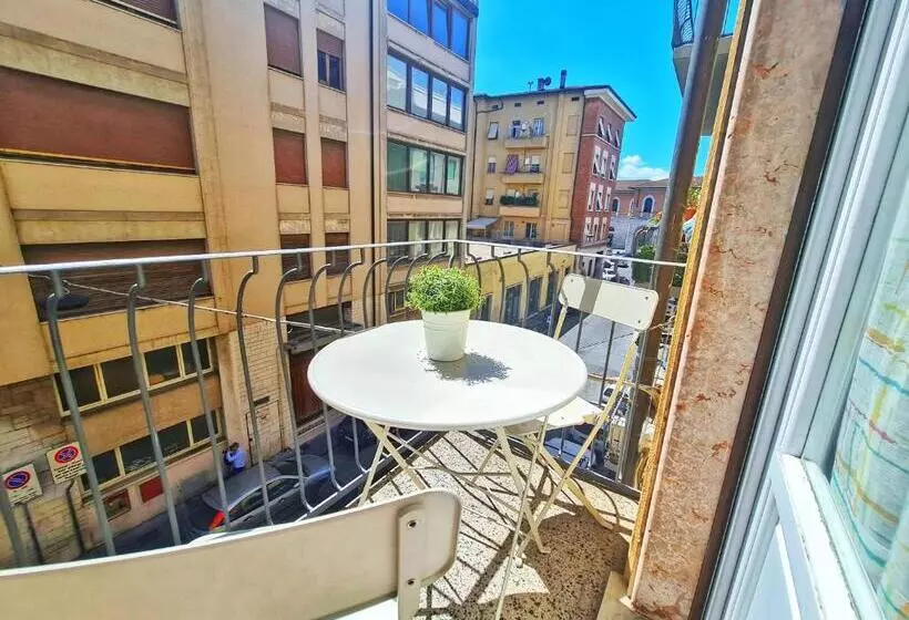 پانسیون Lcs Pisa Self Check In