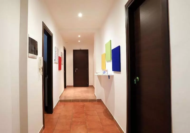 پانسیون Primo Piano Guesthouse Bari Policlinico