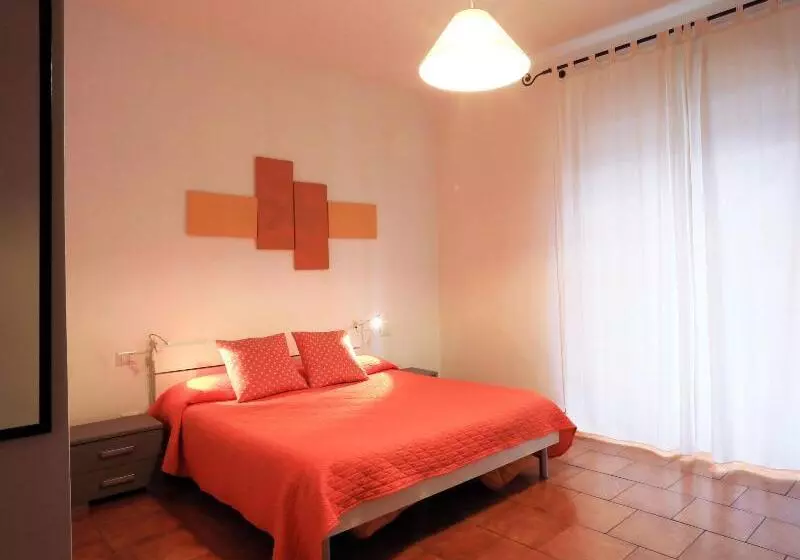 پانسیون Primo Piano Guesthouse Bari Policlinico