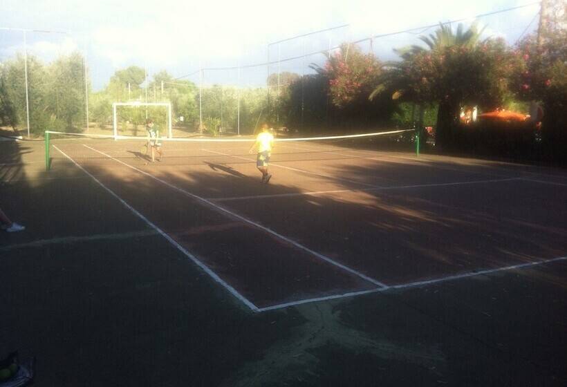 Курорт Viola Club Village