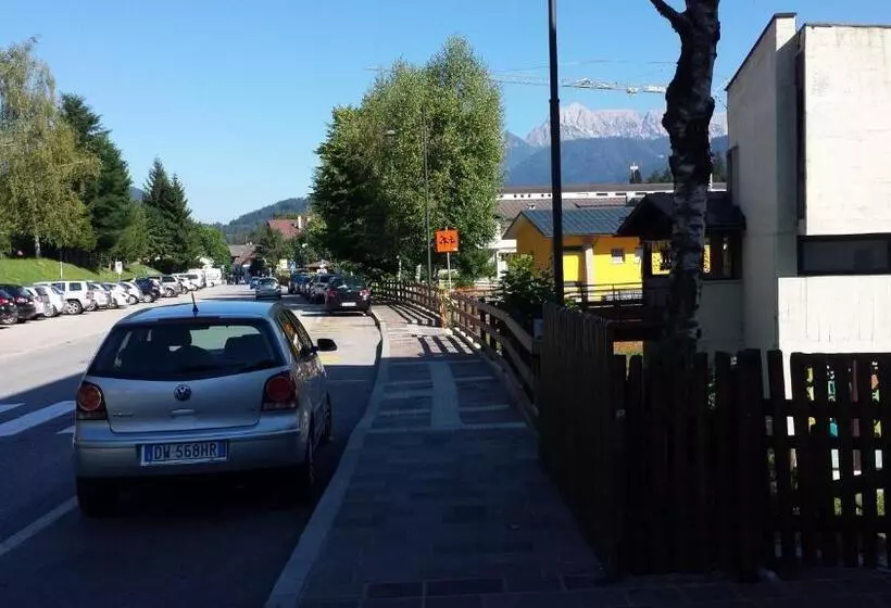 ベッドアンドブレックファースト Central Greenlife