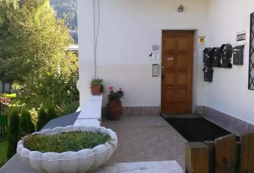 ベッドアンドブレックファースト Central Greenlife