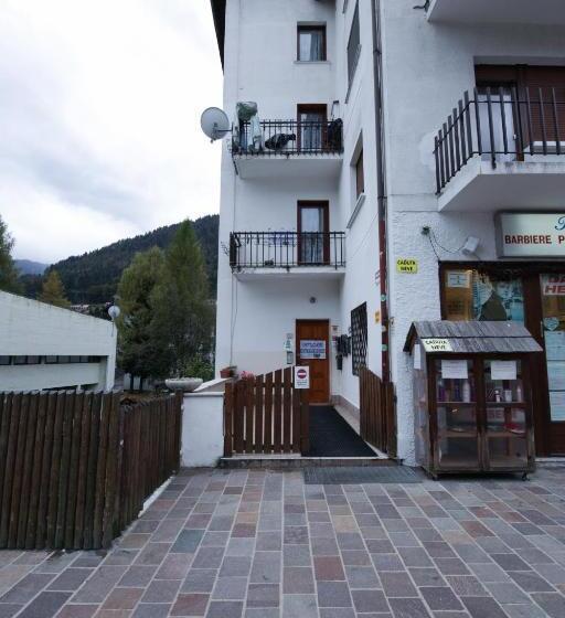 ベッドアンドブレックファースト Central Greenlife