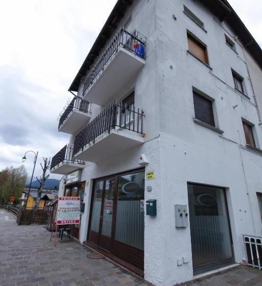 ベッドアンドブレックファースト Central Greenlife