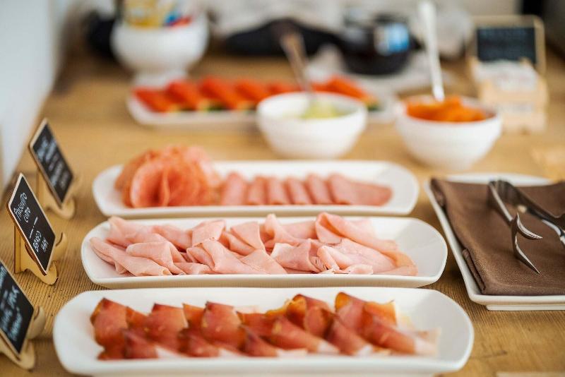 酒店 Camina Suite & Spa