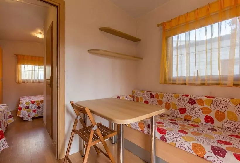 Hotelli Camping Sun Beach