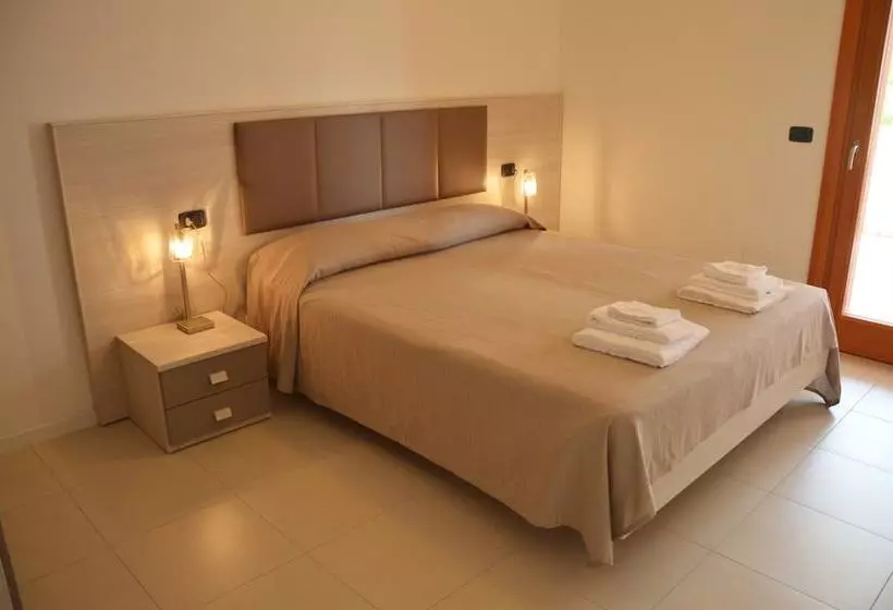 Aparthotel Capitol
