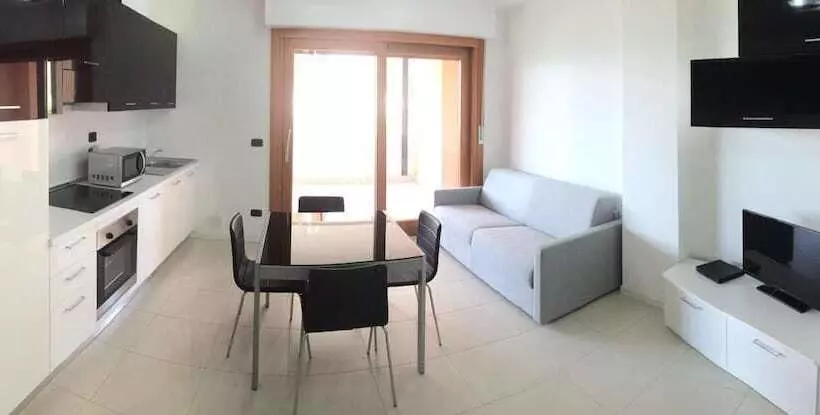 Aparthotel Capitol
