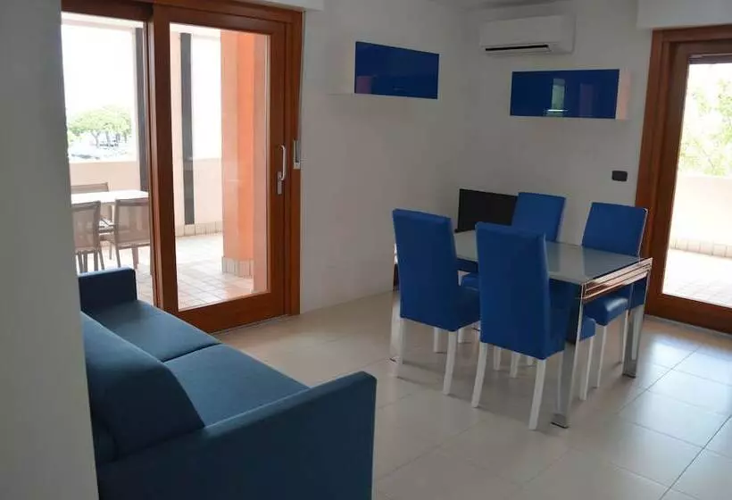 Aparthotel Capitol